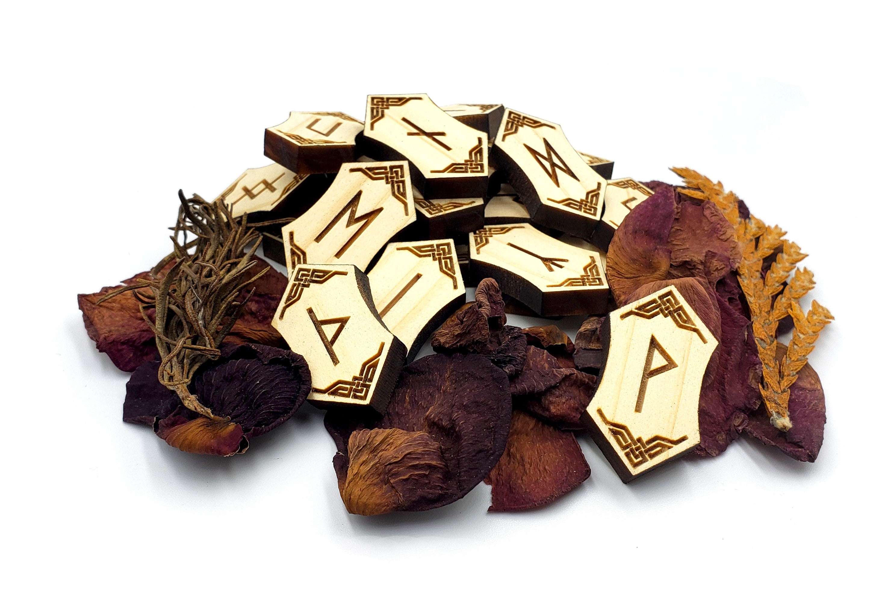 Curved Runes Tyr Model – Viking Runic Store